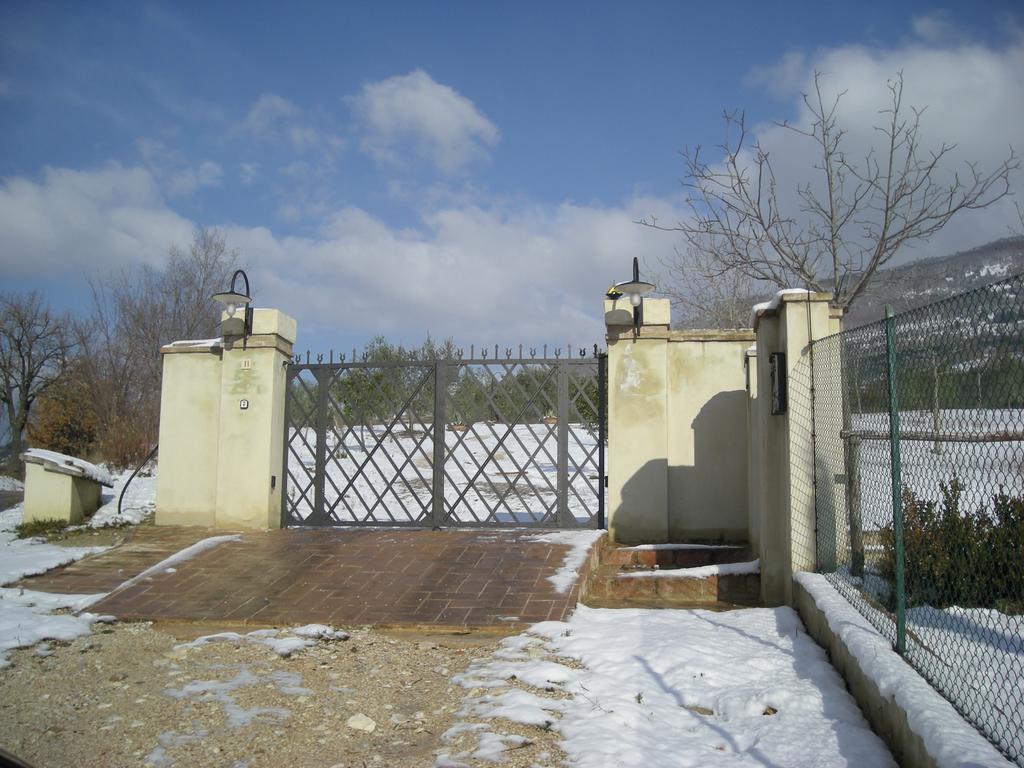 Villa Rosy Assise Extérieur photo