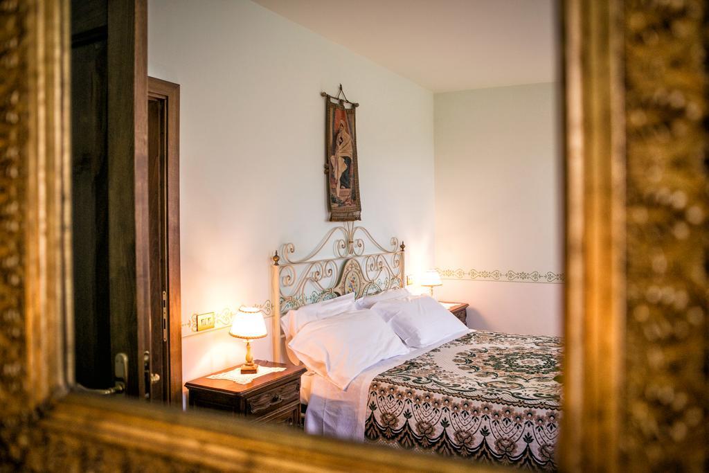 Villa Rosy Assise Extérieur photo