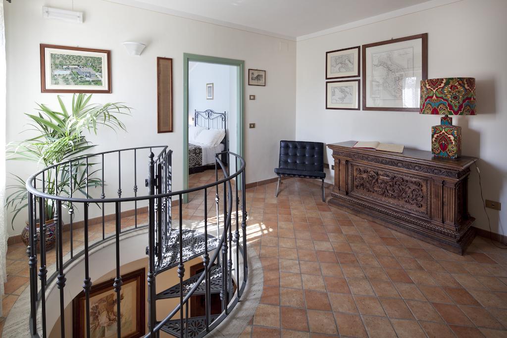 Villa Rosy Assise Chambre photo