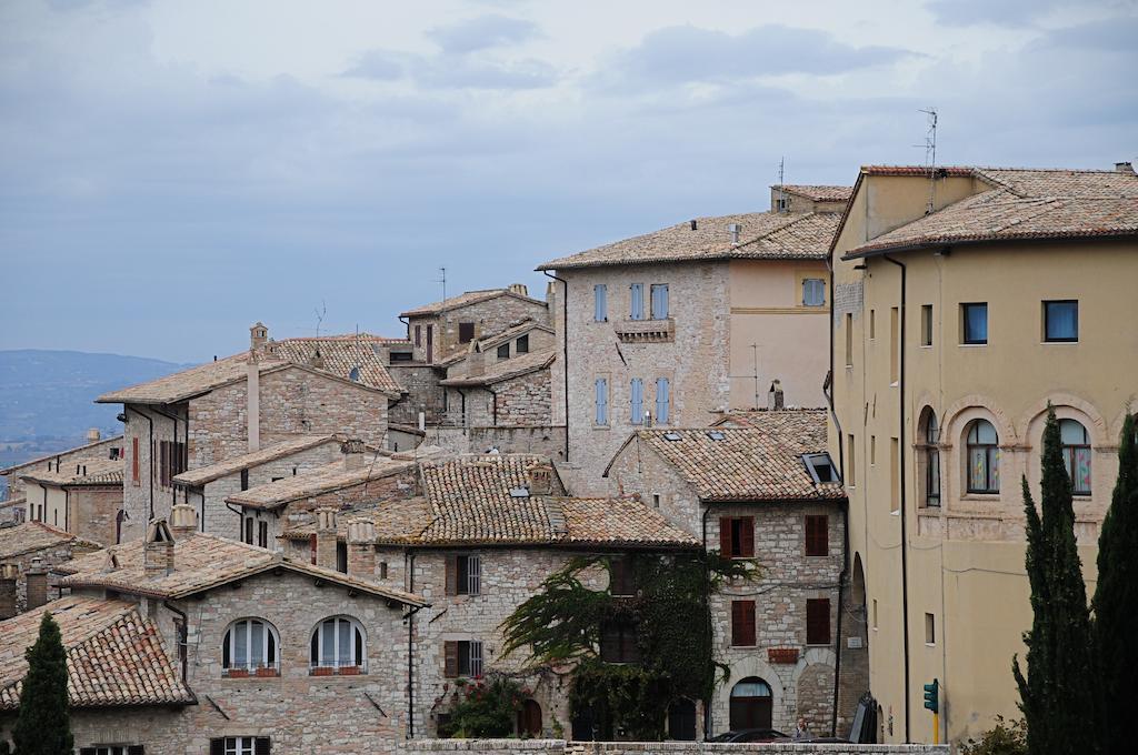 Villa Rosy Assise Extérieur photo